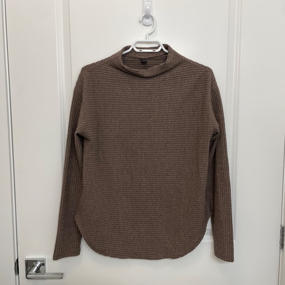 Purple/Grey Gentle Fawn Mock Neck Long-Sleeve Shirt, Size Small - Picture 2 of 4